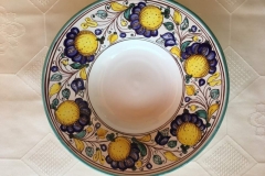 HB 1197 2016 Habán reneszánsz virágdíszű tányér 25 cm
